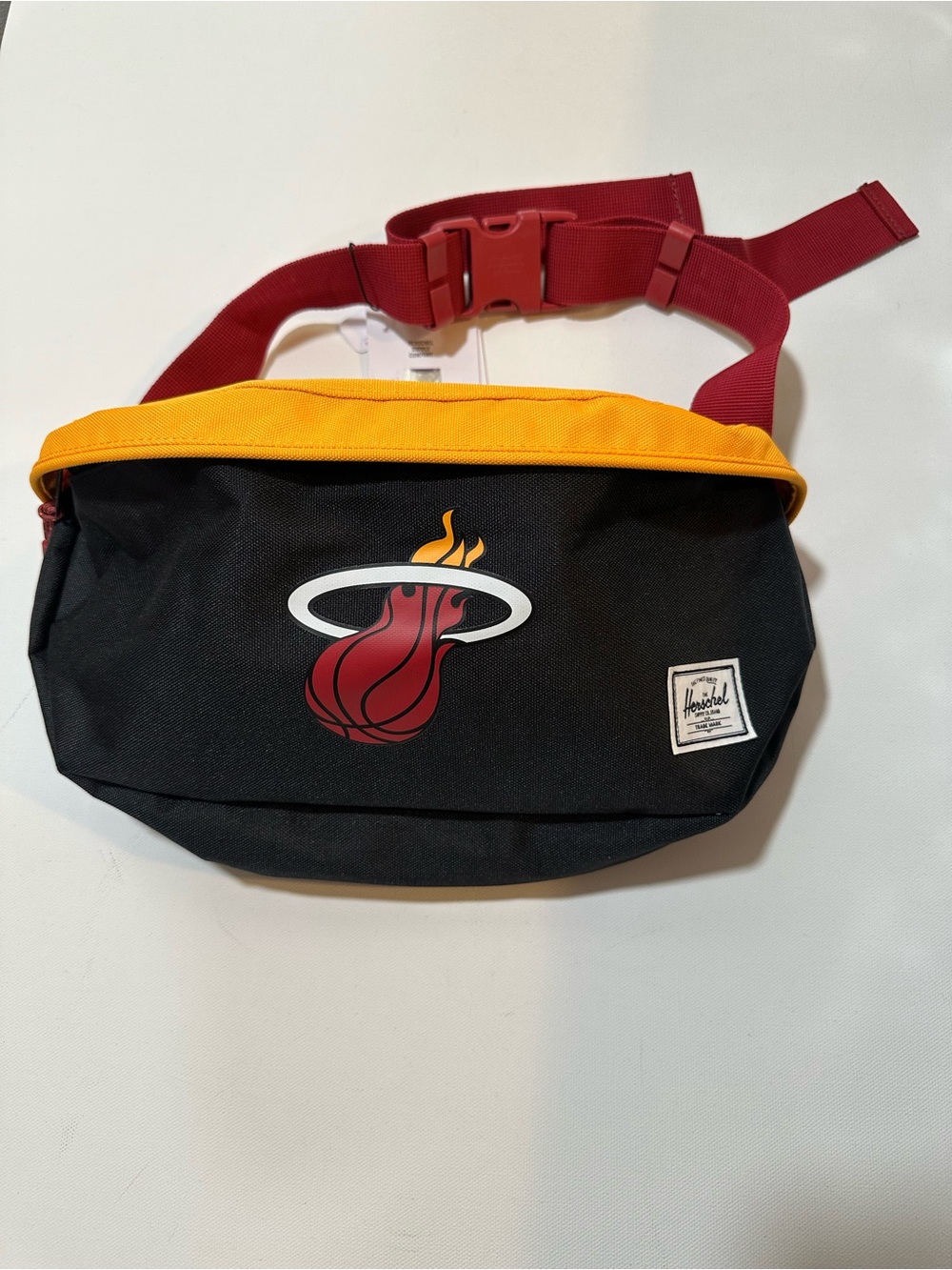 NWT Herschel Miami Heat NBA Sixteen Waist Bag Fanny Pack 5L Black Yellow Red